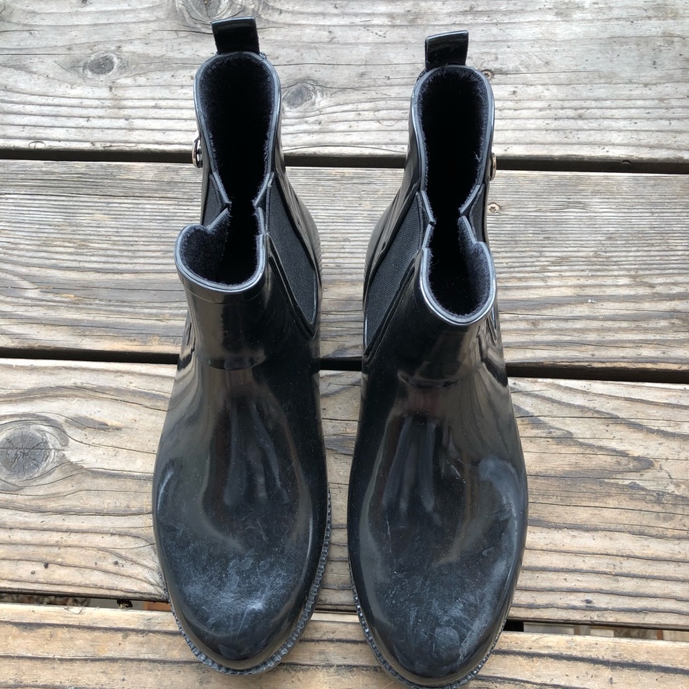 Michael Kors womens 8 rain boots